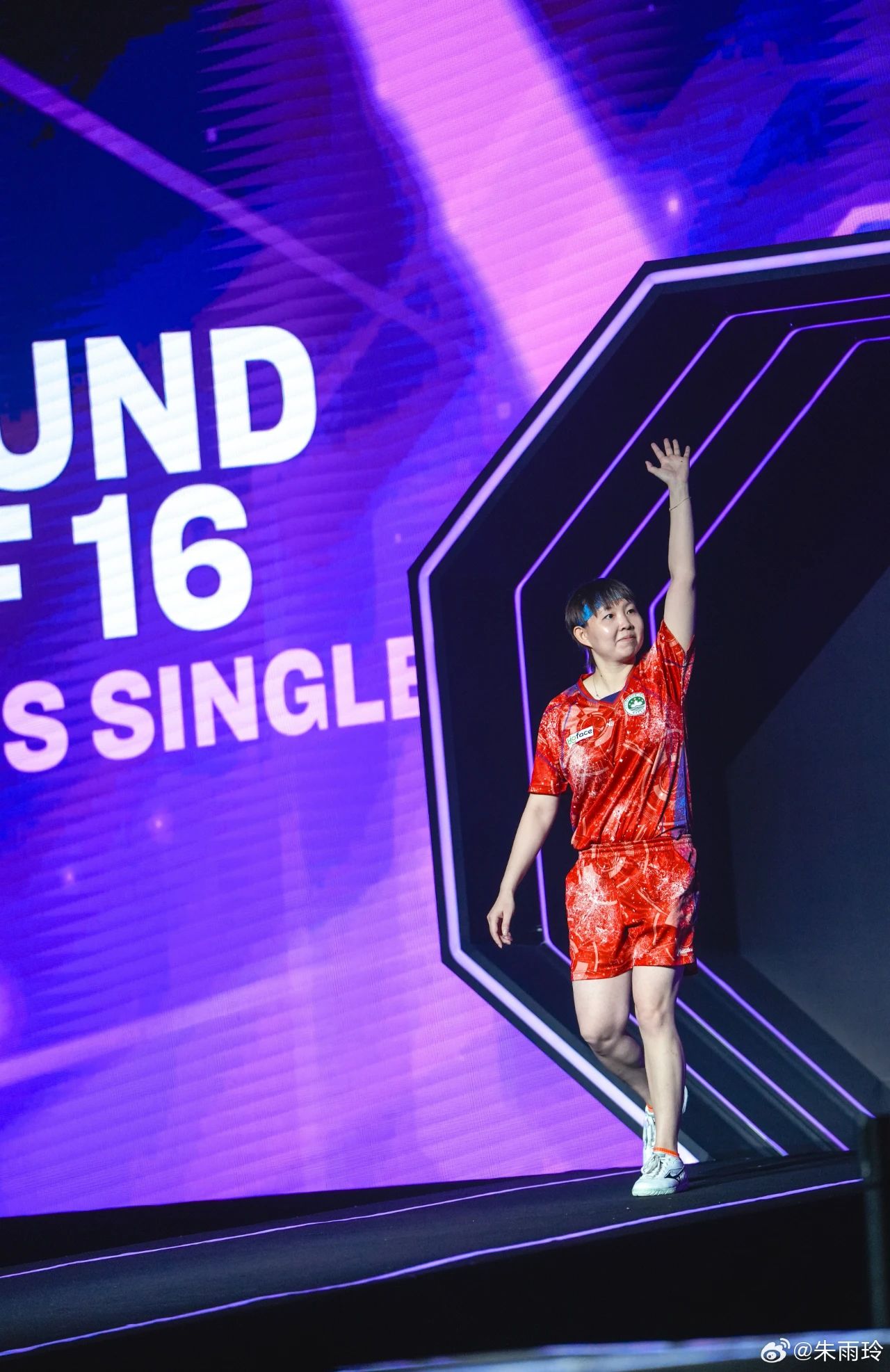 从手术创伤到世界前十的逆袭：朱雨玲以坚持、