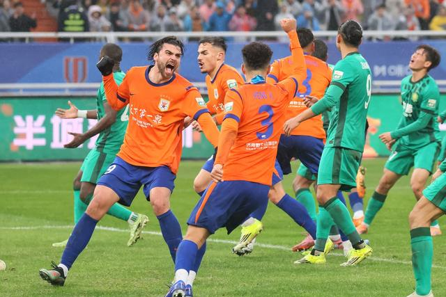 山东泰山雨战力克北京国安积分归零