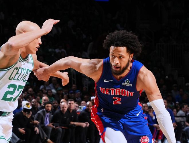 活塞核心康宁汉姆确诊气胸，季后赛前景蒙阴影