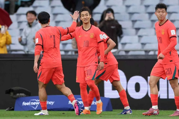 国足2-0力克世界杯新军库拉索 邵佳一执教首秀告