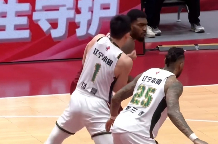 CBA常规赛五场对决：福建终结青岛连胜，吉林大