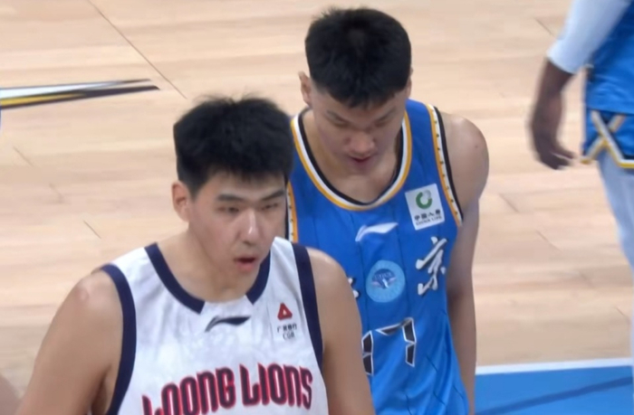 CBA常规赛五场对决：福建终结青岛连胜，吉林大