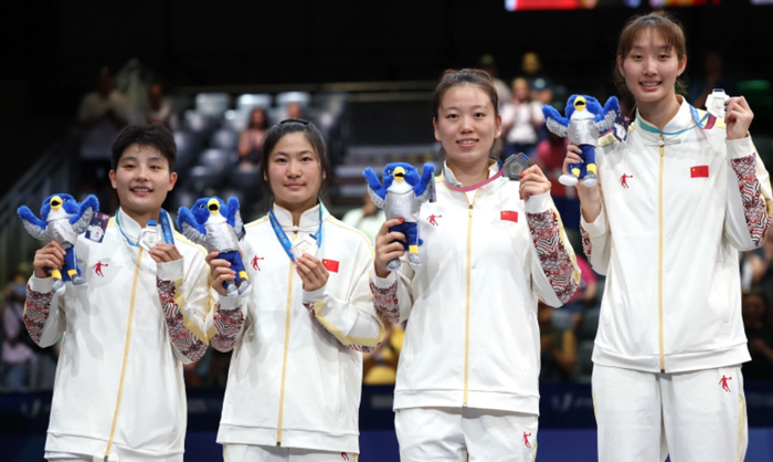 24岁刘贝入选中国女篮集训名单 校园篮球之路助