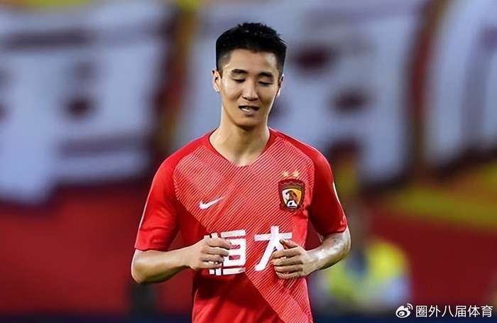 成都蓉城客场绝杀武汉三镇 点球决胜险胜显韧性