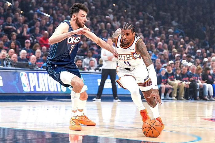 NBA季后赛第二轮多队1-1平 骑士雷霆成黑马