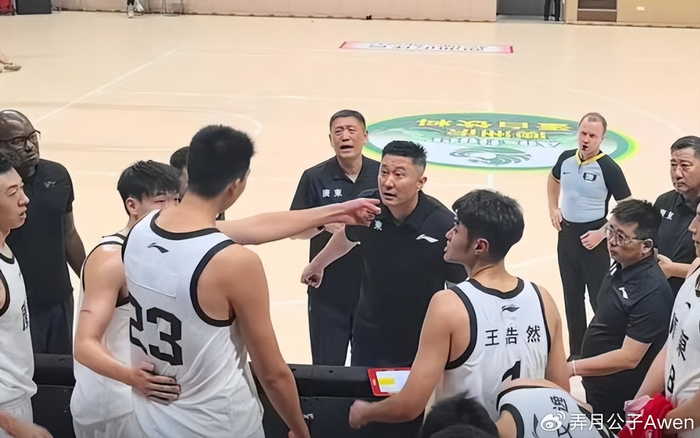 徐昕季后赛爆发助广州挺进次轮 获全明星荣誉引
